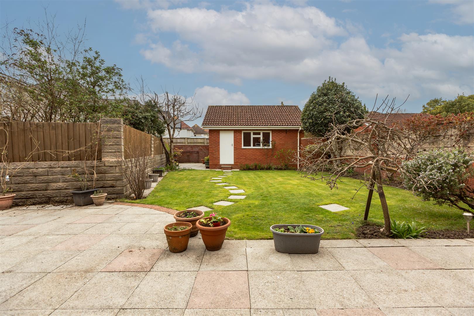 Ashleigh Road, Blackpill, Swansea, SA2 8EE